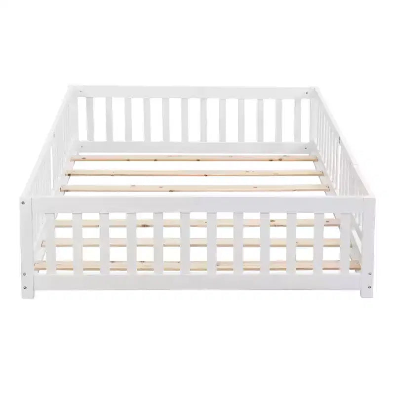 Lit au sol pleine grandeur pour tout-petits avec porte pour enfants, lit Montessori maison moderne avec clôture